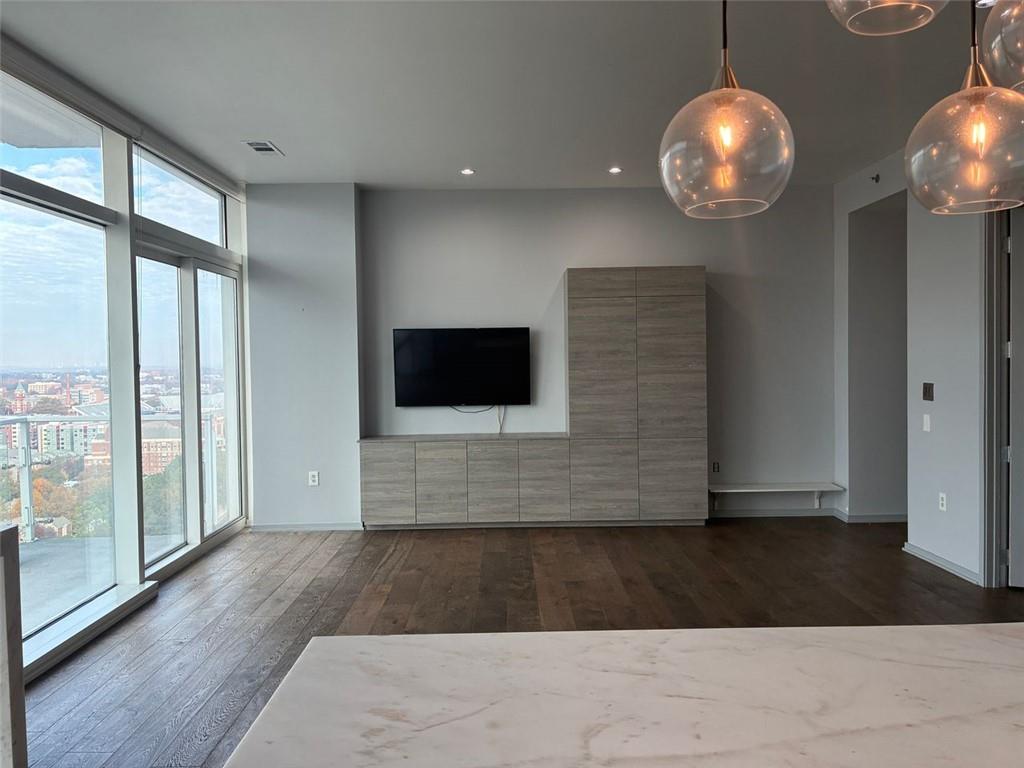 45 Ivan Allen Jr Boulevard NW 1806