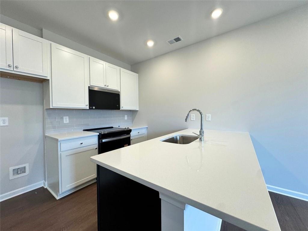 1369 Breezy Circle SE 98