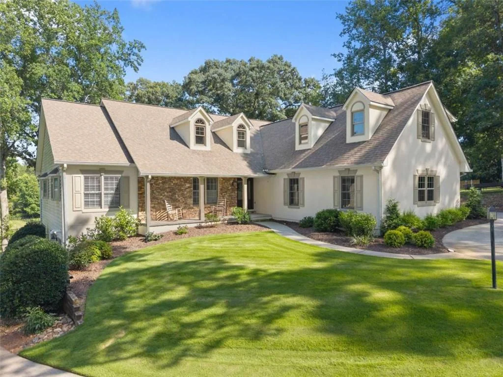 5825 Sweetbottom Lane