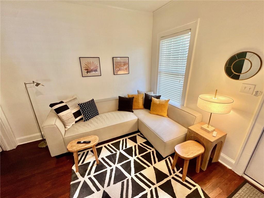 38 Bates Avenue SE