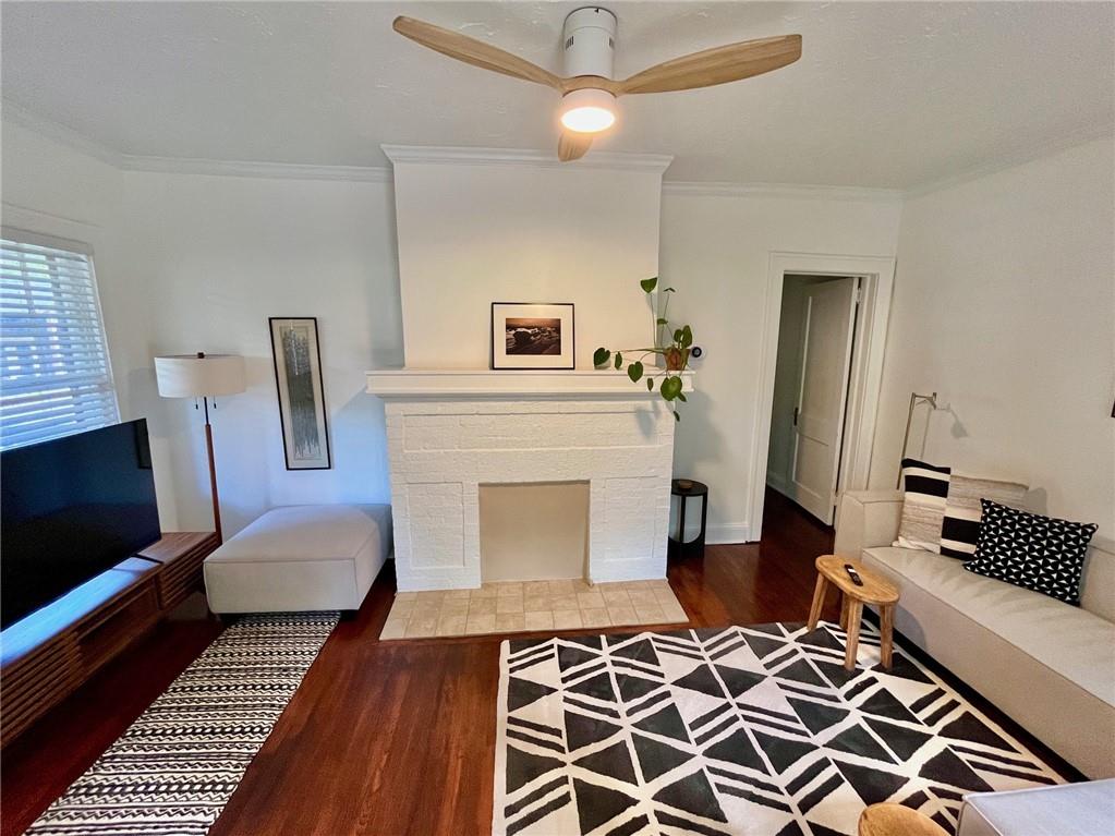 38 Bates Avenue SE
