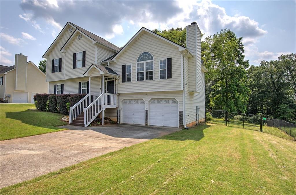 18 HOPKINS FARM Drive