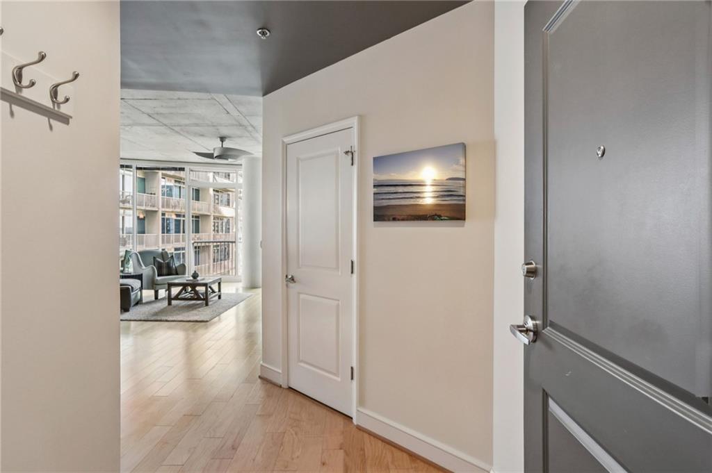 44 Peachtree Place NW 1132