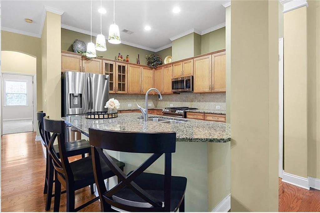 1240 Parktown Drive 4