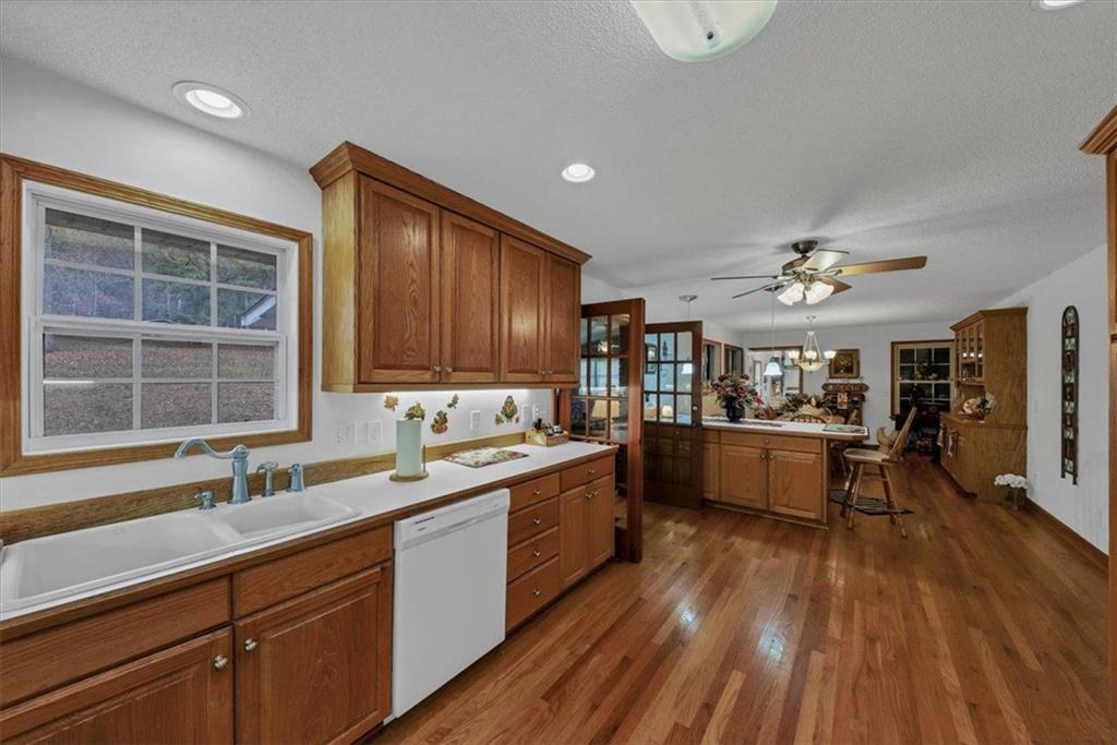 991 Grassdale Road, Cartersville, Georgia image 18
