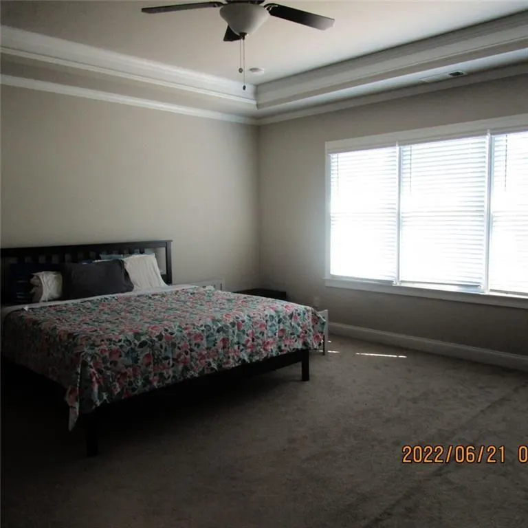 Marietta, Georgia 30066, United States, 5 Bedrooms Bedrooms, ,4 BathroomsBathrooms,Residential,Active,130675