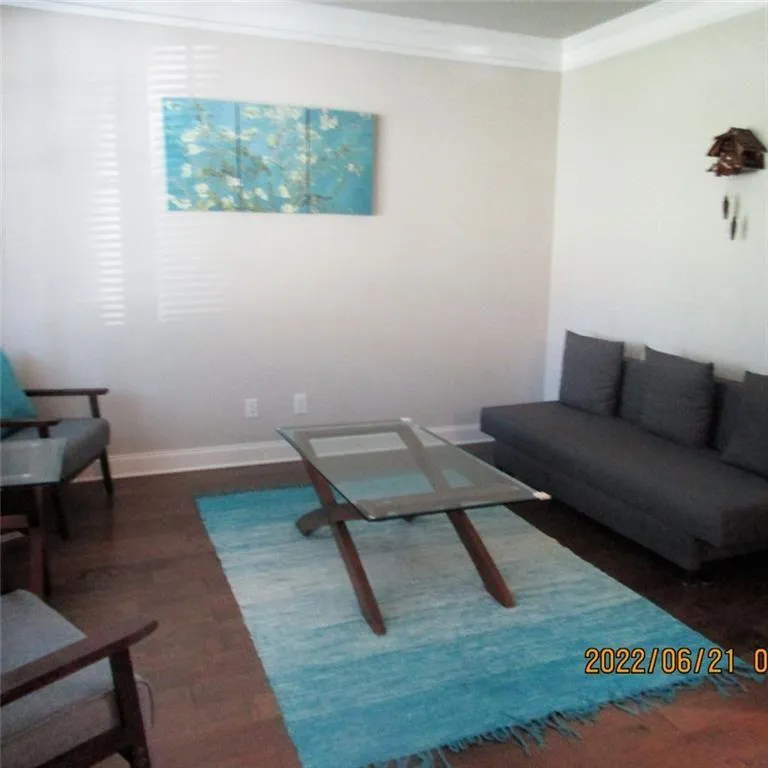 Marietta, Georgia 30066, United States, 5 Bedrooms Bedrooms, ,4 BathroomsBathrooms,Residential,Active,130675