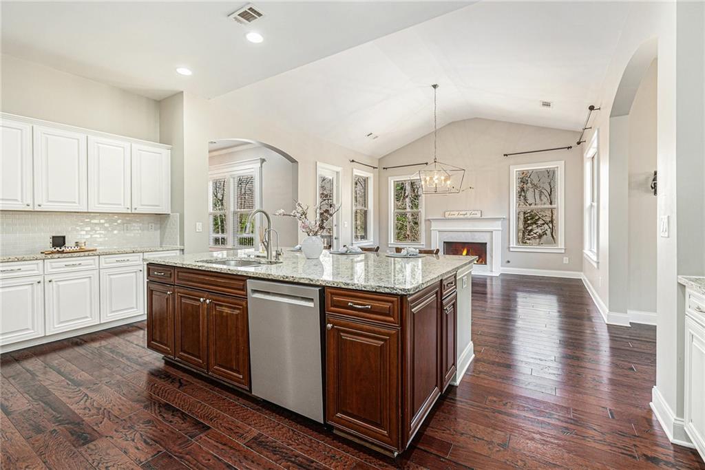 1040 Reece Road, Alpharetta, Georgia image 22
