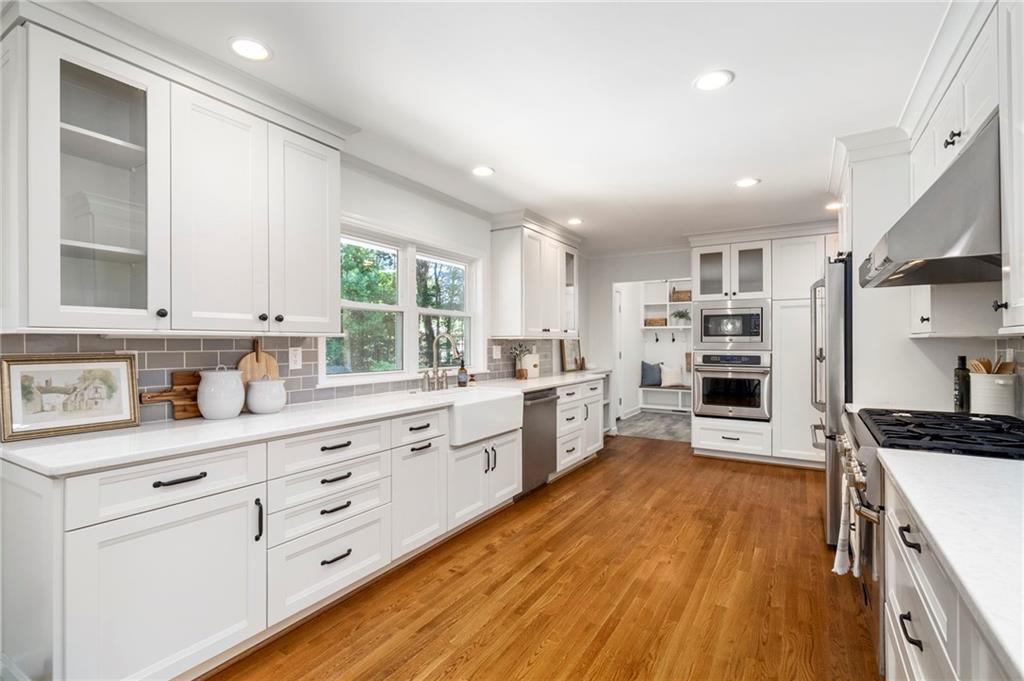 4094 Candler Lake Court NE