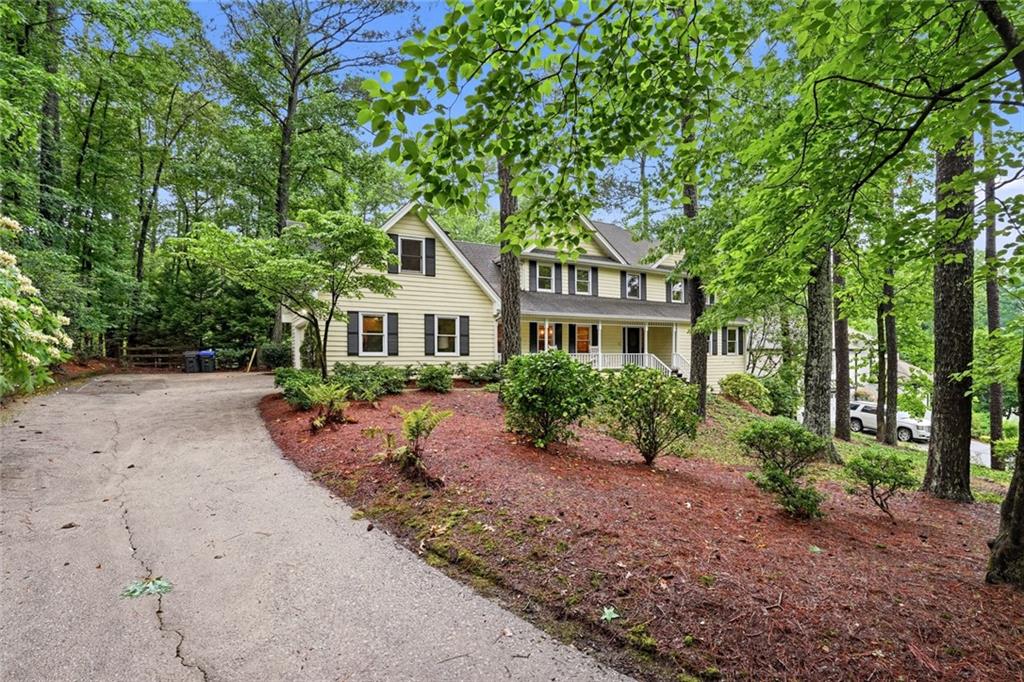 2955 Ascot Lane
