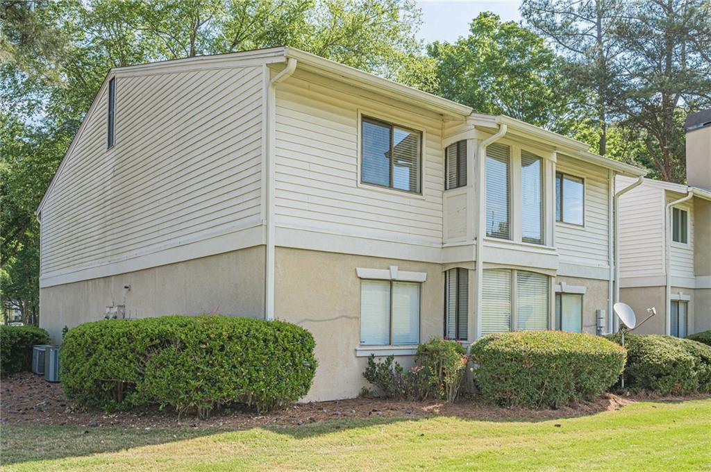 6008 Wingate Way 6008