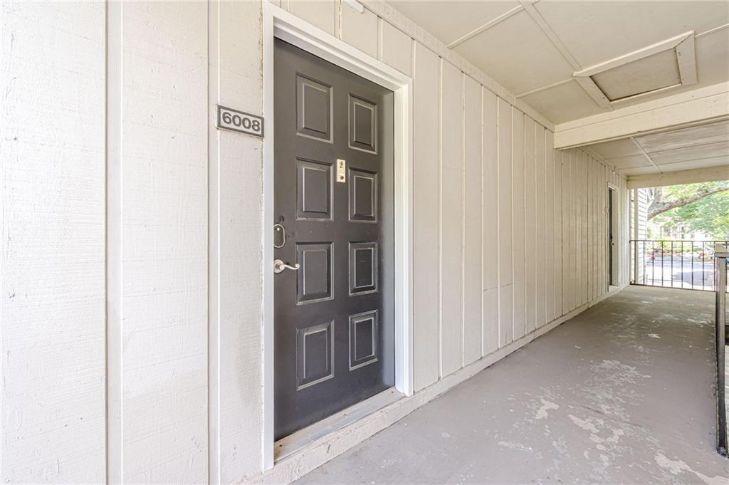 6008 Wingate Way 6008