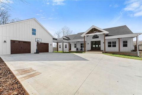 Homes For Sale - 201 Fred Pitts Road<br/> Demorest, GA 30535