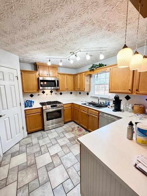 7283 White Flag Trail