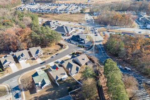 A home in Flowery Branch