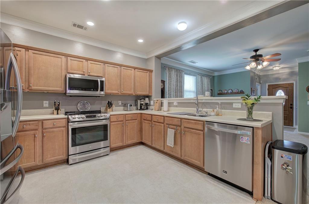 537 Rendezvous Road, Acworth, Georgia image 13