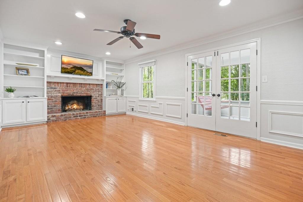 Chimney Springs - Residential