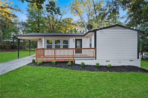 Homes For Sale - 6179 Holiday Boulevard<br/> Clayton County, Forest Park, GA 30297