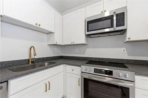 Apartment For Rent - 320 Shoal Creek Road Rd #101<br/> Canton, GA 30114