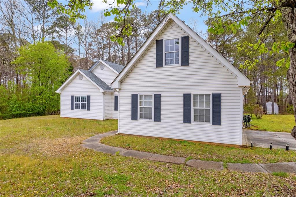 4671 Cedar Drive, Loganville, Georgia image 2