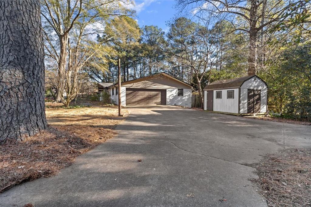 2678 HUMMINGBIRD Drive NW