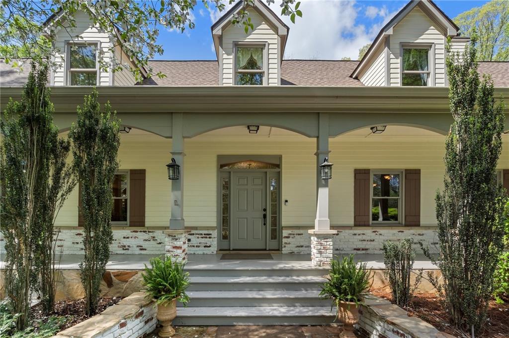 299 Saint Marys Lane NW