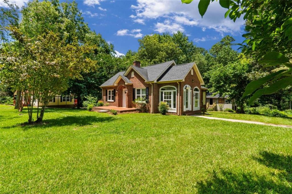 155 Reid Circle