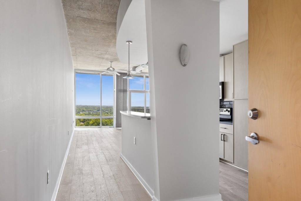 923 Peachtree Street NE 1636