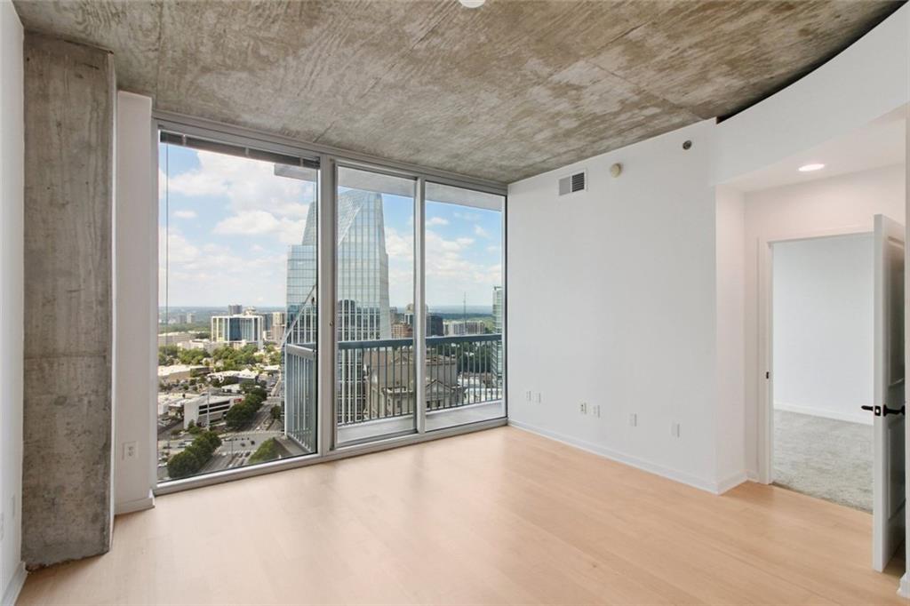 3324 Peachtree Road NE 2904
