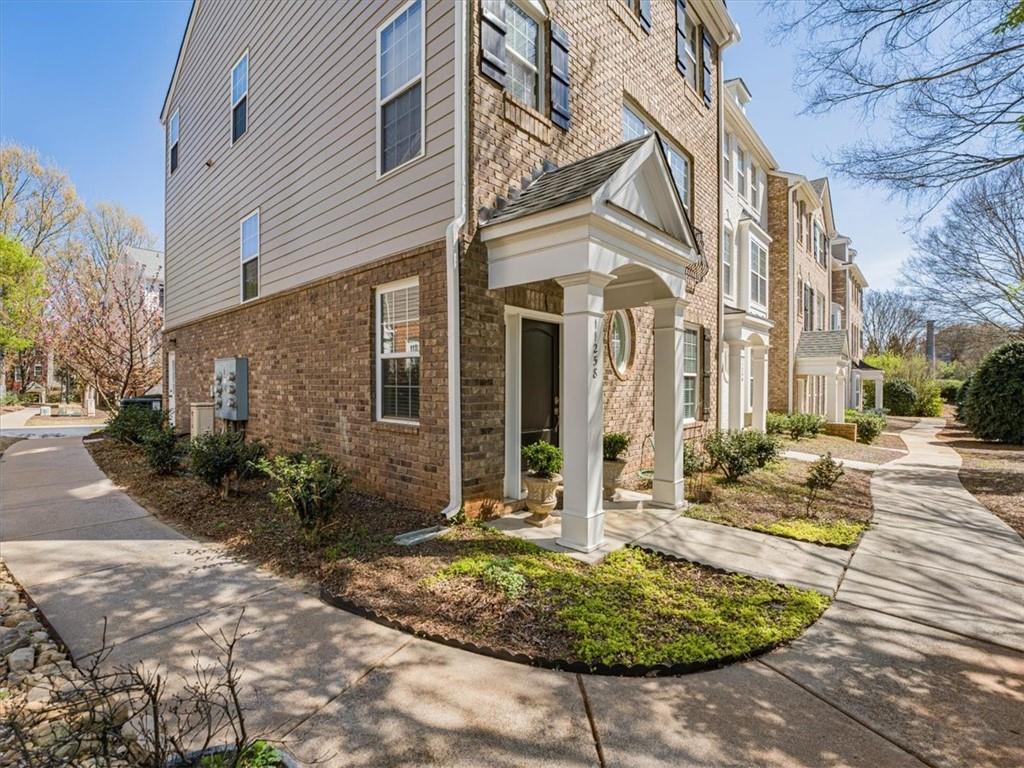 11258 Musette Circle