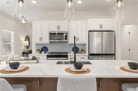 Townhouse For Sale - 541 Feldspar Way<br/> Gwinnett County, Lawrenceville, GA 30043