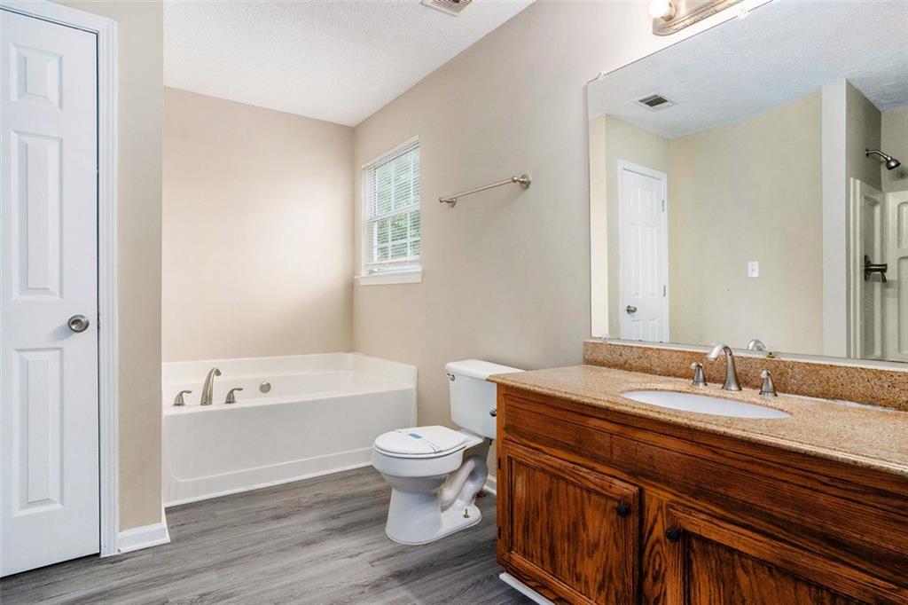 175 Regency Park Drive, Mcdonough, Georgia image 6