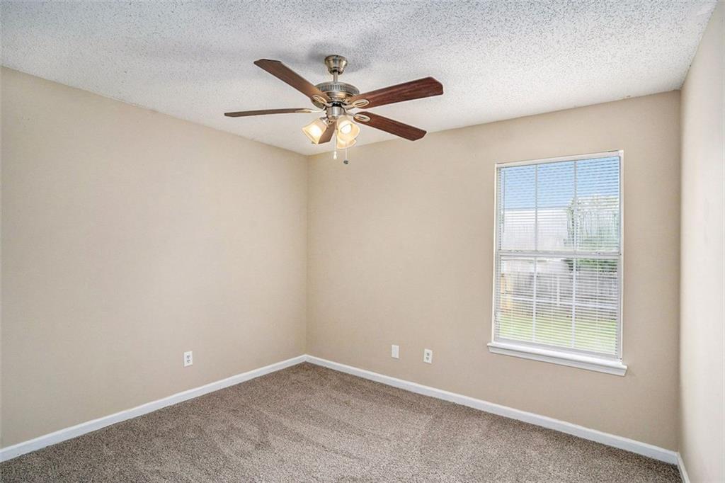 175 Regency Park Drive, Mcdonough, Georgia image 9