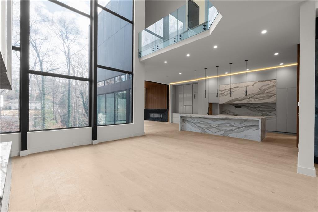 2147 Briarwillow Drive NE