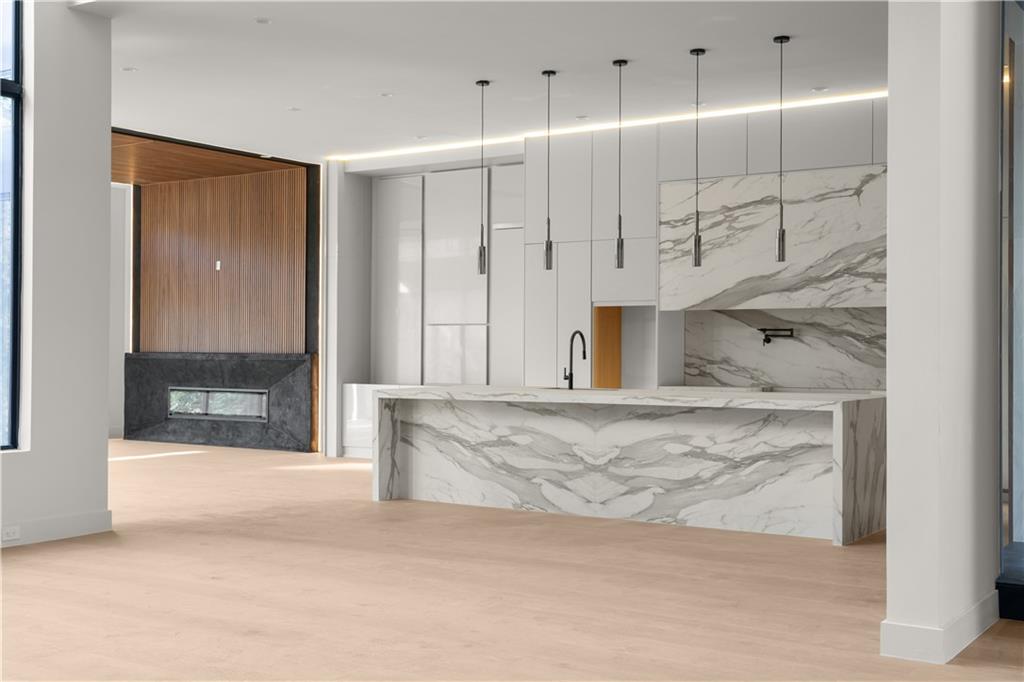 2147 Briarwillow Drive NE