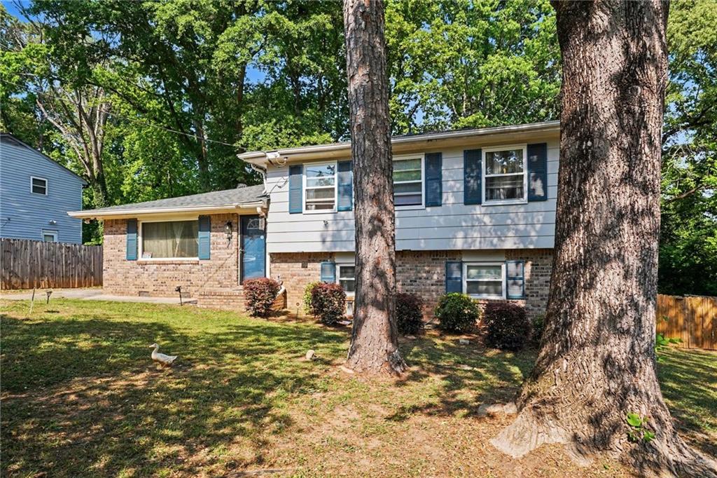 6260 Crestview Lane