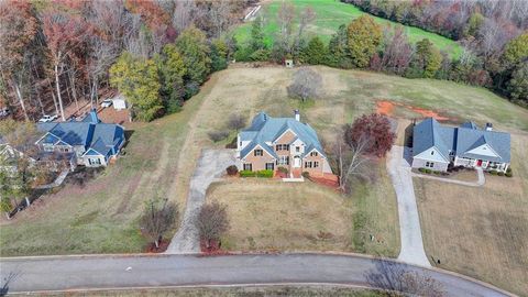 A home in Winterville