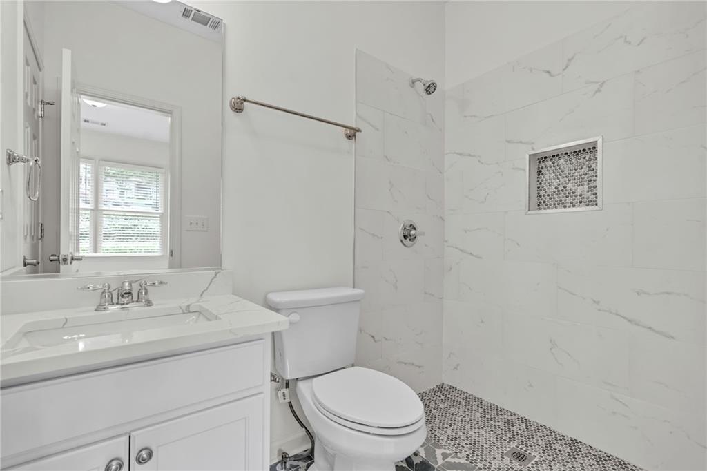 7503 Brookstone Circle, Flowery Branch, Georgia image 24