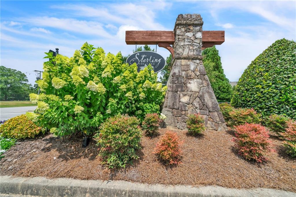 7503 Brookstone Circle, Flowery Branch, Georgia image 44