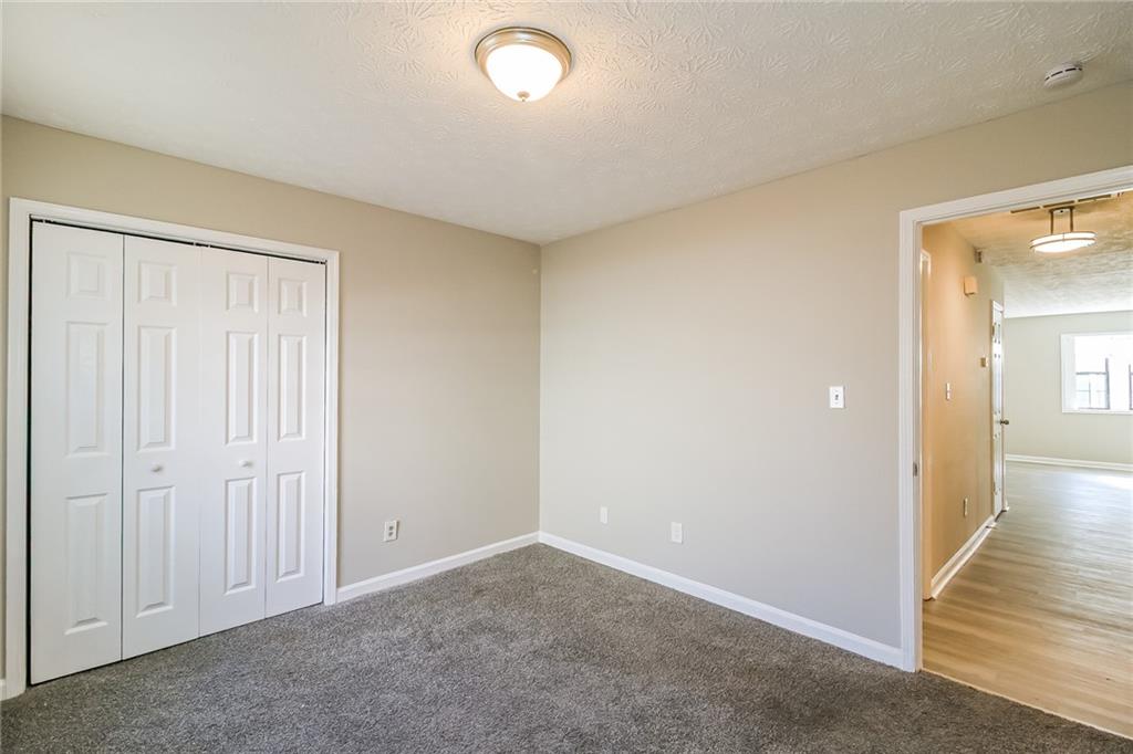 Cherry Hills Center - Residential