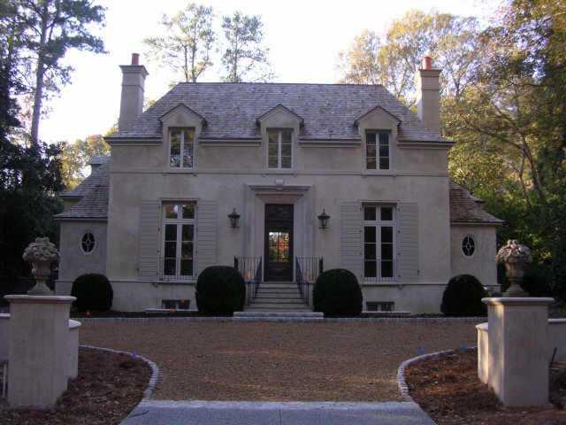 INCRED ELEGANTLY PROPORTIONED FRENCH COUNTRY HOME DESIGNED BY ARCHITECT STAN DIXON. GORG ENTRY, DR, PANELED LIBRARY, LR, KIT & MSTR STE ALL ON MAIN, OPENING TO SUN-FILLED CTYD. 2ND FLR HAS 3 BRS & LG FAM RM. LOWER LVL FEATS BARREL VAULTED WINE CELLAR & PLENTY OF ROOM & DAYLIGHT FOR EXPANSION.