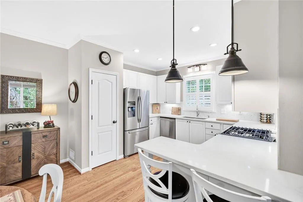 Brookhaven, Georgia 30319, United States, 4 Bedrooms Bedrooms, ,4 BathroomsBathrooms,Residential,Active,227951