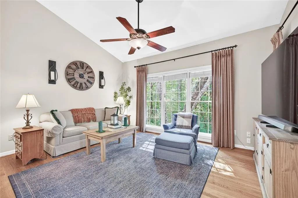 Brookhaven, Georgia 30319, United States, 4 Bedrooms Bedrooms, ,4 BathroomsBathrooms,Residential,Active,227951