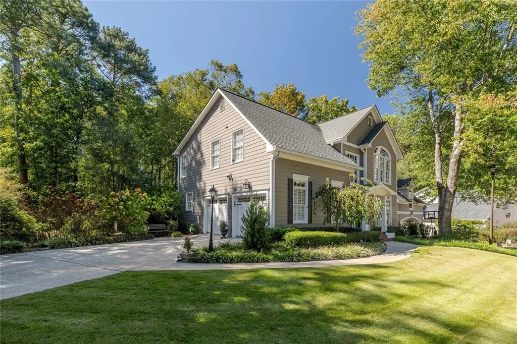 Brookhaven, Georgia 30319, United States, 4 Bedrooms Bedrooms, ,4 BathroomsBathrooms,Residential,Active,227951