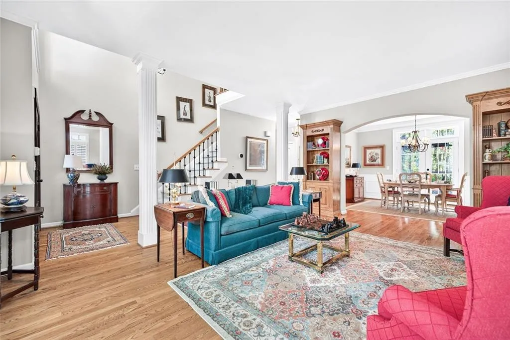 Brookhaven, Georgia 30319, United States, 4 Bedrooms Bedrooms, ,4 BathroomsBathrooms,Residential,Active,227951