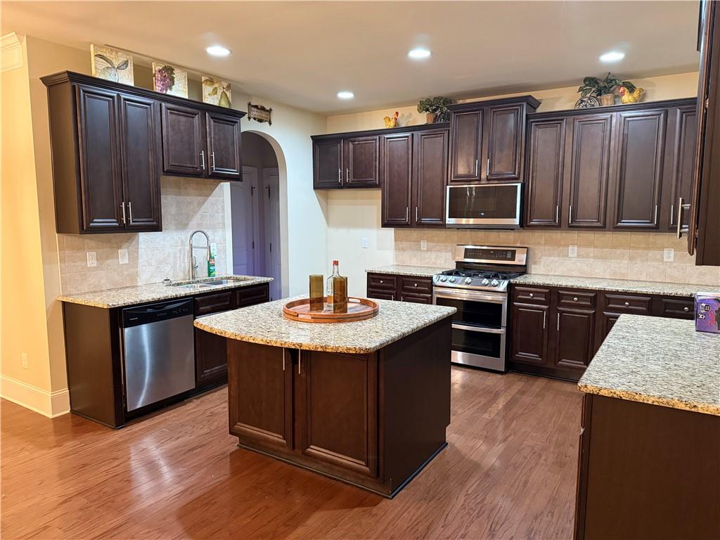 4055 Trillium Wood Trail