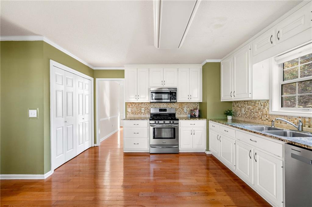 434 Westchester Way, Canton, Georgia image 13