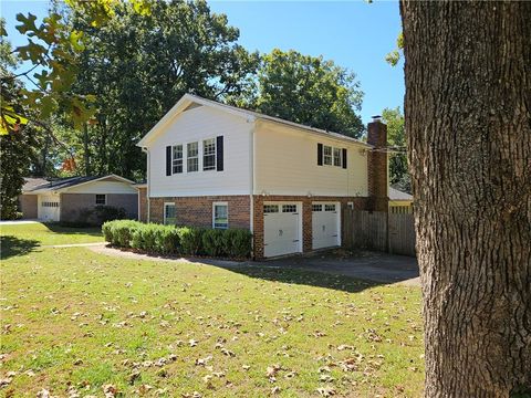 A home in Lilburn