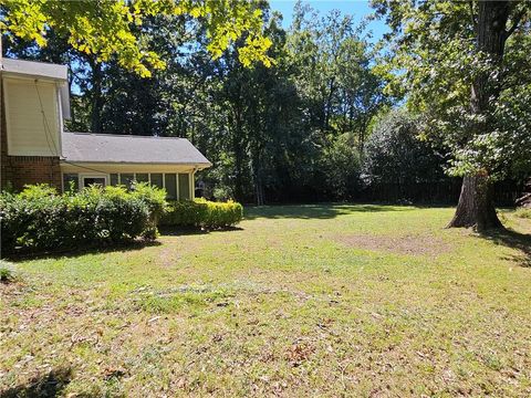 A home in Lilburn