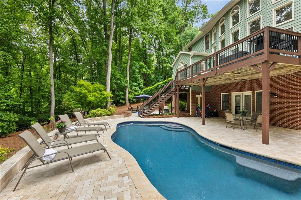565 Stonebrook Farms Drive